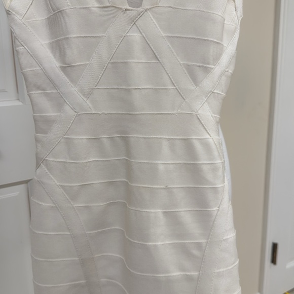 ⚫️ creamy white bandage dress⚫️ - Picture 3 of 9